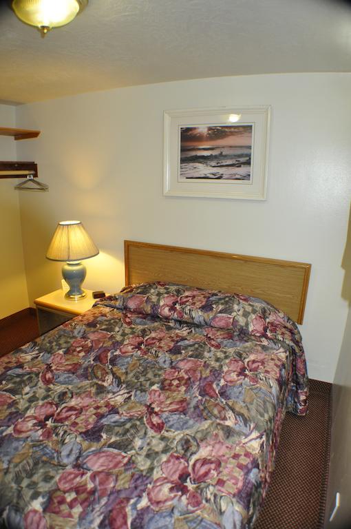 Uptown Inn Port Angeles Buitenkant foto